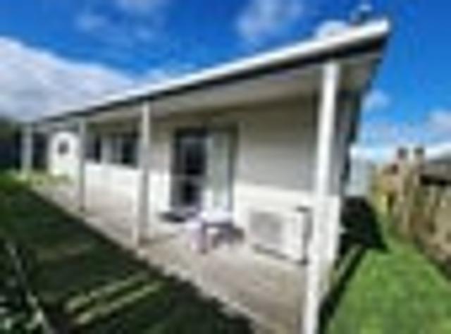Otara, 2 bedrooms, $560 pw
