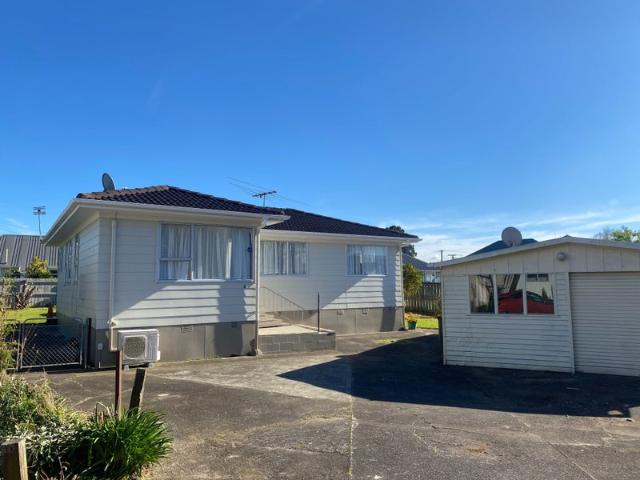 otara, 3 bedrooms