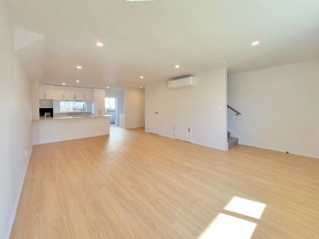 otara, 3 bedrooms