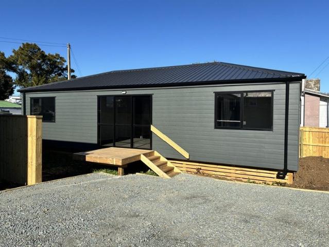 otara, 3 bedrooms