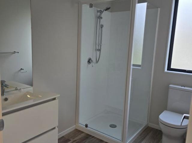 otara, 3 bedrooms