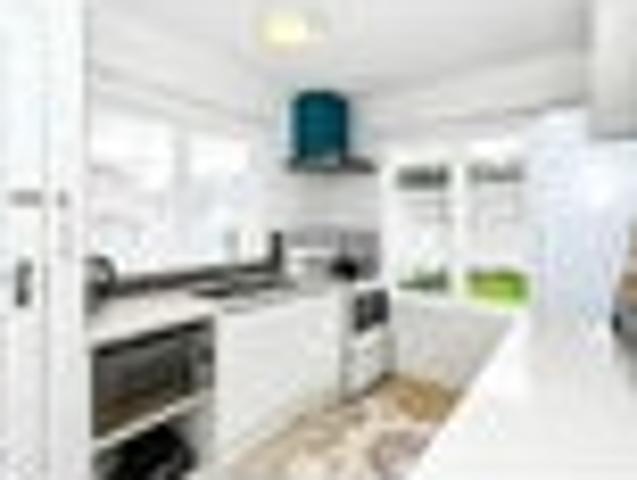 Otara, 3 bedrooms, $720 pw