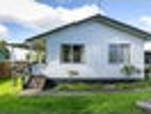 Otara, 3 bedrooms, $700 pw