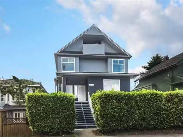 Other Plex for sale in Vancouver, Vancouver East, 1222 E 12th.