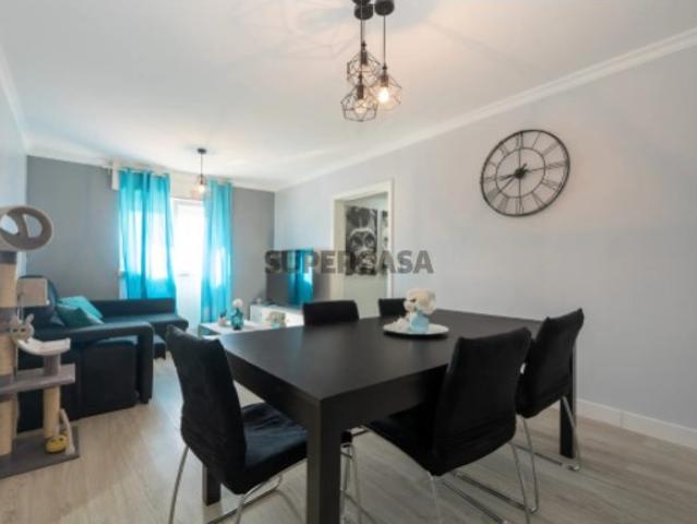 ÓTIMO APARTAMENTO T3 Santo António dos Cavaleiros