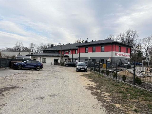 Otrębusy, ul. Krzywa, 60 m2