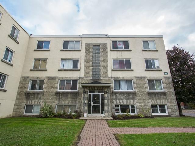Ottawa, ON K1L6L5 310 Blake Boulevard 3