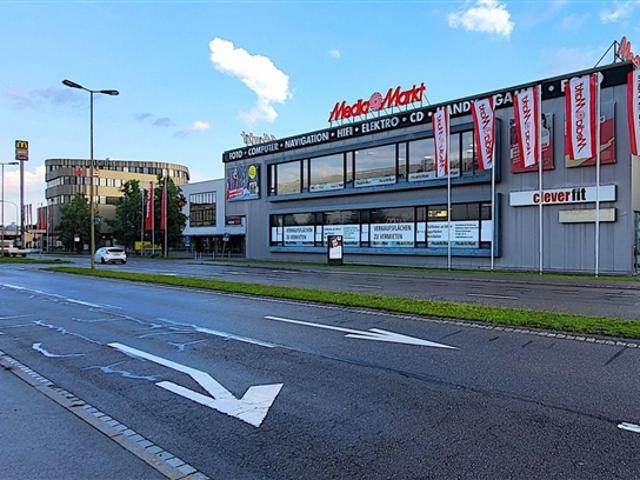 OTTO'S, MEDIA MARKT und CLEVERFIT als Nachbar what else