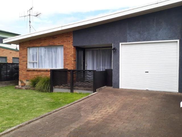Otumoetai, 2 bedrooms