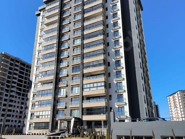 OTURUMA HAZIR! EBEVEYN BANYO + G.ODA + KİLER ADA MUTFAK & KIŞ BAHÇELİ 200 M2 5+1