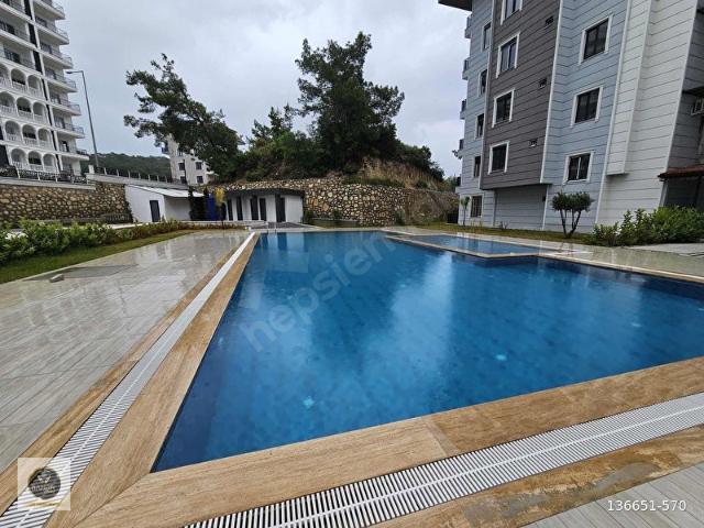 OTURUMA HAZIR GENİŞ FERAH LÜKS SITE İCİ YATIRIMLIK