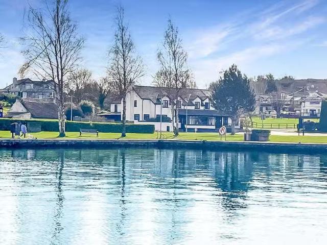 Otway Lodge, Dromineer, Nenagh, Co. Tipperary, Dromineer, Co..