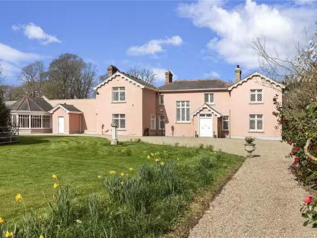 Ounavarra House, Courtown, Co. Wexford, Y25E9K4 is for sale