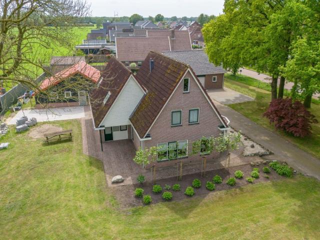 Oude Hoevenweg 84, 7671PK, Vriezenveen, Overijssel 7671PK