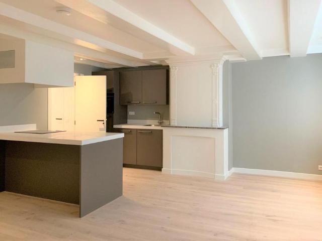 Oudezijds Voorburgwal, 1012EM, Amsterdam