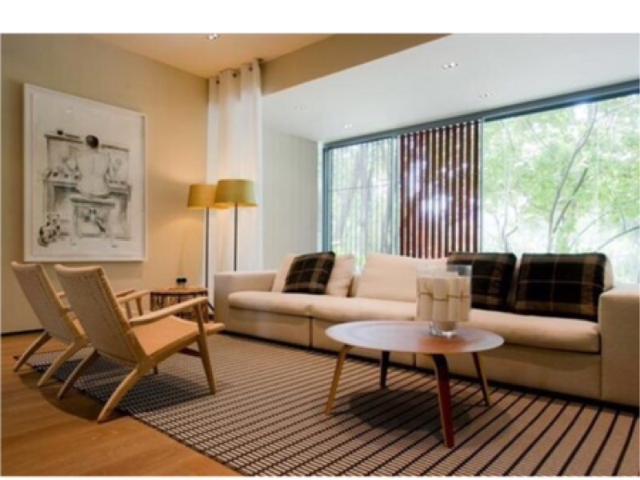 OUE Twin Peaks Condominium For Rent, $8,500, 2 Bed 2 Bath 1,055 sqft $8.06 psf