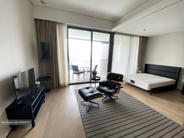 Oue Twin Peaks D9, Condominium