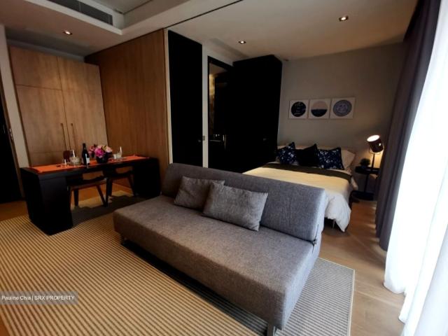 Oue Twin Peaks D9, Condominium