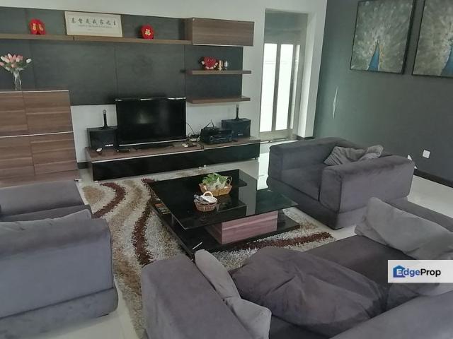 OUG/Taman Yarl Corner Bungalow For Rent
