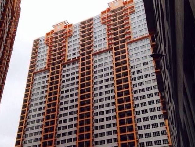 OUG Parklane 950sqf orange color Low BookingRENOFLoan 2CP
