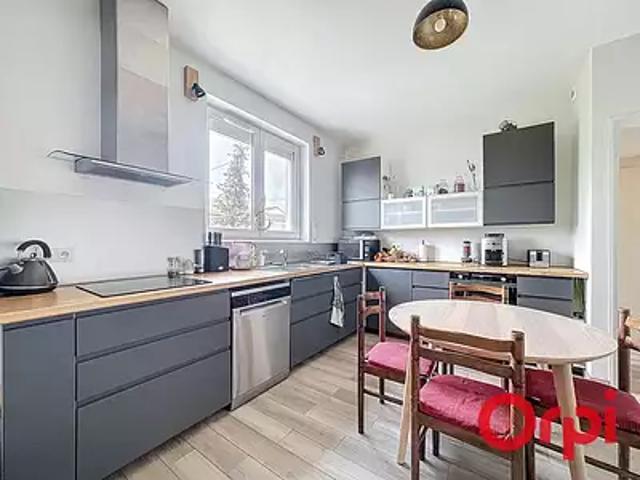 Oullins 69600 Achat / Vente maison 7 pièces t7 jardin terrasse
