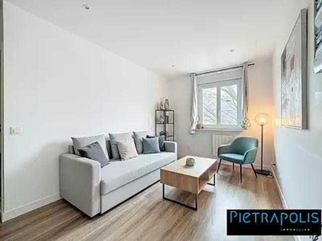 Oullins 69600 Achat / Vente appartement 2 pièces t2 parking