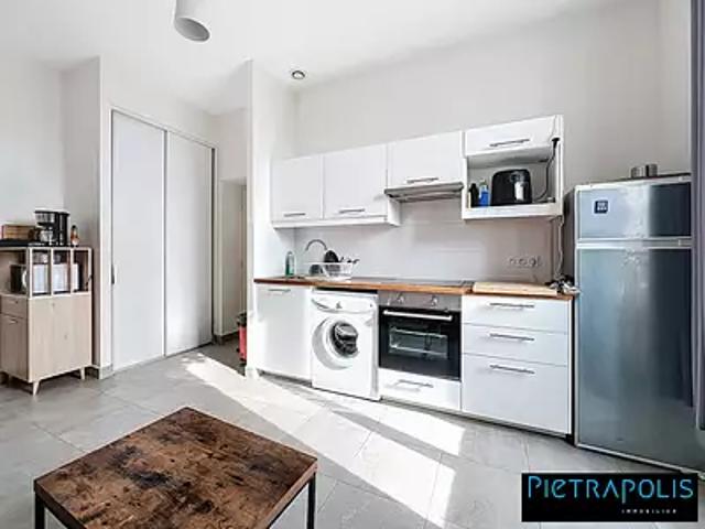 Oullins 69600 Achat / Vente appartement 2 pièces t2 parking