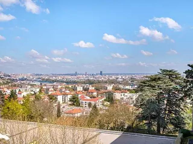 Oullins 69600 Achat / Vente appartement 3 pièces t3