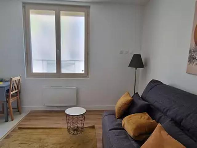 Oullins 69600 Location appartement 1 pièce t1 parking