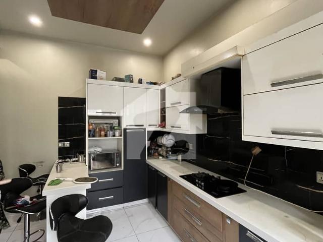 Out class bungalow for rent