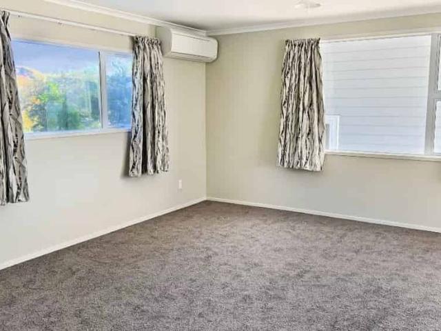 OUTER KAITI 3 BEDROOMS