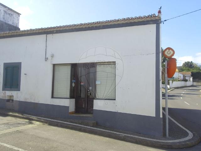 Loja/Estabelecimento T0, Maia, Ribeira Grande | BPI Expresso Imobiliário