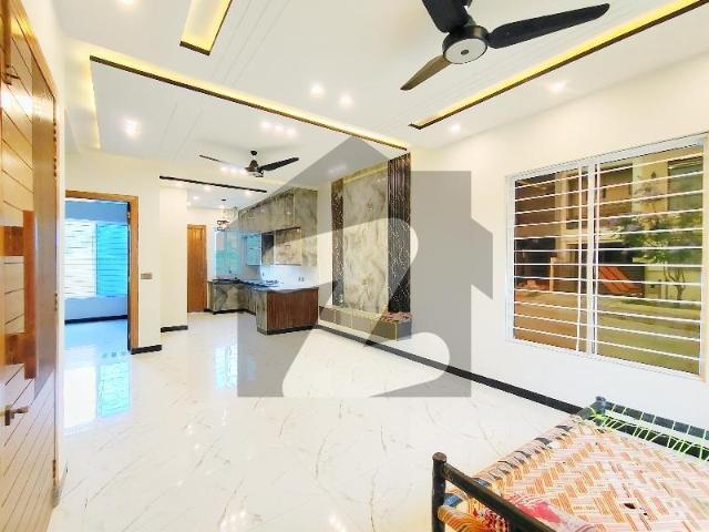 Outstanding 05 Marla Brand New Corner House Available For Sale in Bahria town Phase 8 Rawalpindi Bahria Town Phase 8