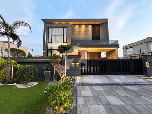Outstanding Brand New Full Furnished With Swimming Pool Hose For Rent