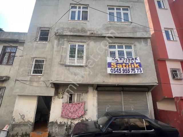 Ova Mh. De 3 Katlı 2+1 Satılık Bina