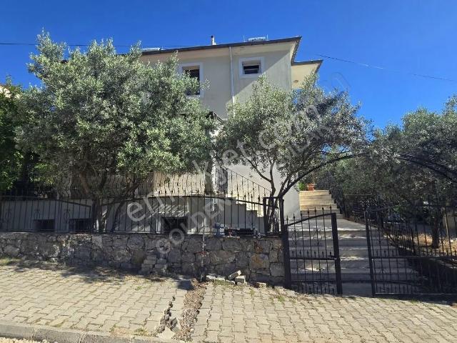 Ovacık'ta Aylık Ödemeli, Full Eşyalı 2+1 Kiralık Daire
