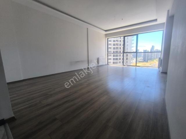 Ovacık Forum Avm Karşısı 12, Kat 4+1 Kiralık Site Dairesi