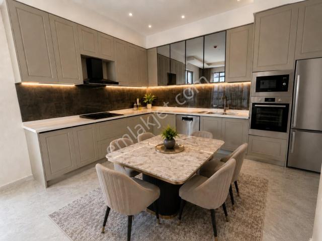 Ovacık İskana Hazır Manzaralı Lüks Satılık 4+1 Pazarlıklı Daire