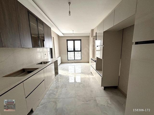 OVACIK FORUM AVM YANINDA DA SIFIR 4+1 SİTE DAİRESİ