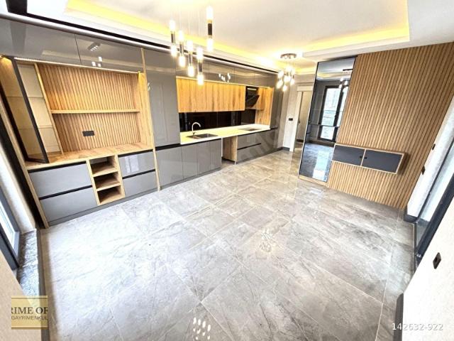 OVACIK MERKEZDE SİTEDE GENİŞ BALKON ULTRA LÜKS 4.5+1 SATILIK