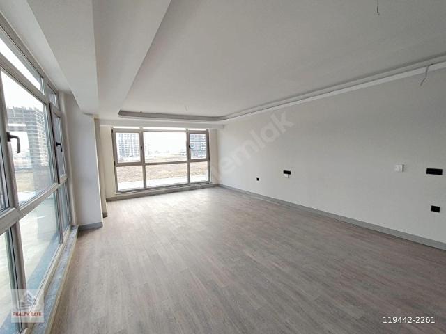 OVACIK ULTRA LÜKS PROJE GENİŞ FULL YAPILI KİRALIK 2+1 DAİRE