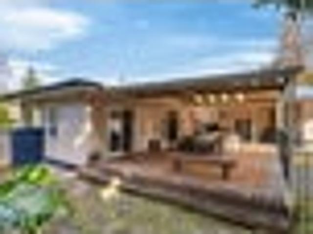 Over 1/2 An Acre! Renovate, Develop = Rewards