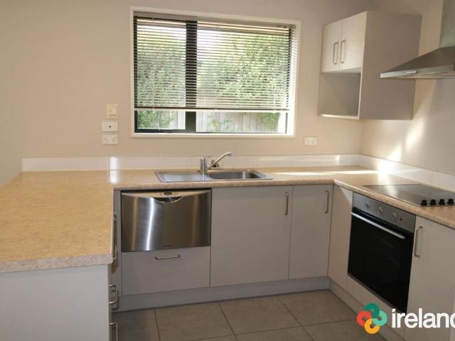 Over 60’s Unit Close to Amenities