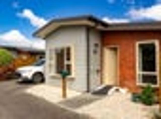Over 60's easy care, offering security & privacy