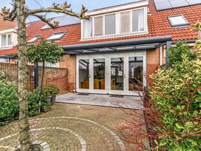 Overboslaan 31 Beverwijk