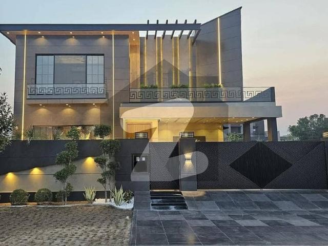 Oversea Sector 10 Marla Brand New Ultra Designer Full House For Rent In Heighted Location Of Bahria Town Rawalpindi Islamabad