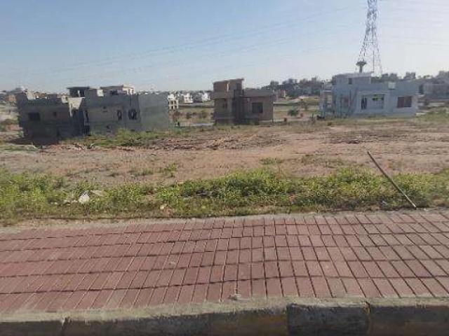 Overseas 5 Plot 656 Available Islamabad Bahria Town ID 65662