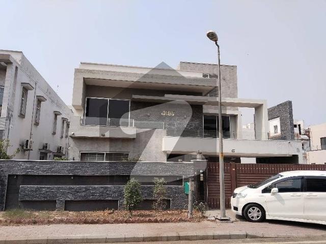 Overseas B Extension 1 Kanal Ultra Luxury House For Rent