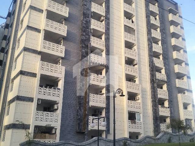 Overseas Block 16 3 Bedroom Luxury Apartment For Sale