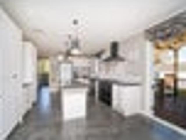Oversized family home with stunning kitchen